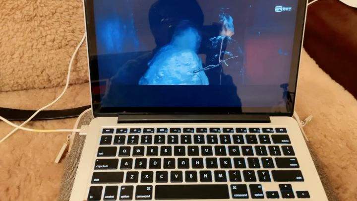 苹果手机滋滋滋的声音苹果手机随身戴来电不响声音